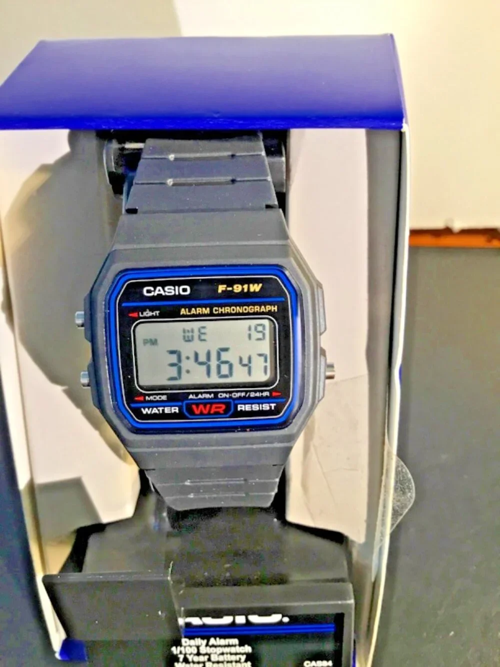 Casio F‑91W All Black – Vintage NOS – Box & Papers – Tested – Mint Condition
